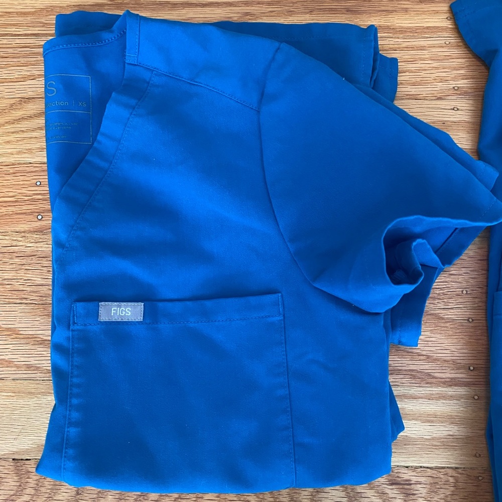 FIGS Catarina top Alps Blue